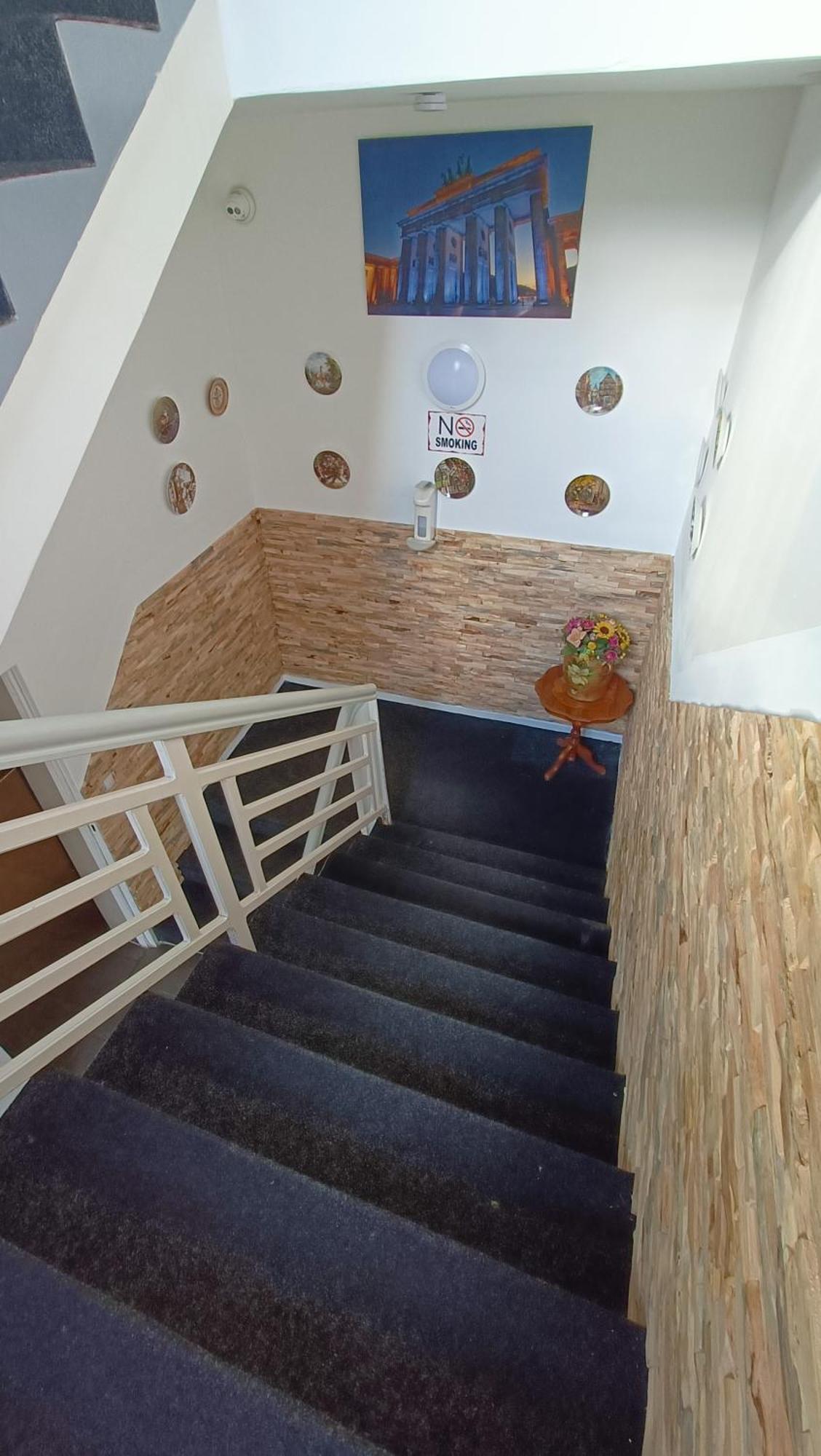 Elifim Hotel Berlin Exterior photo